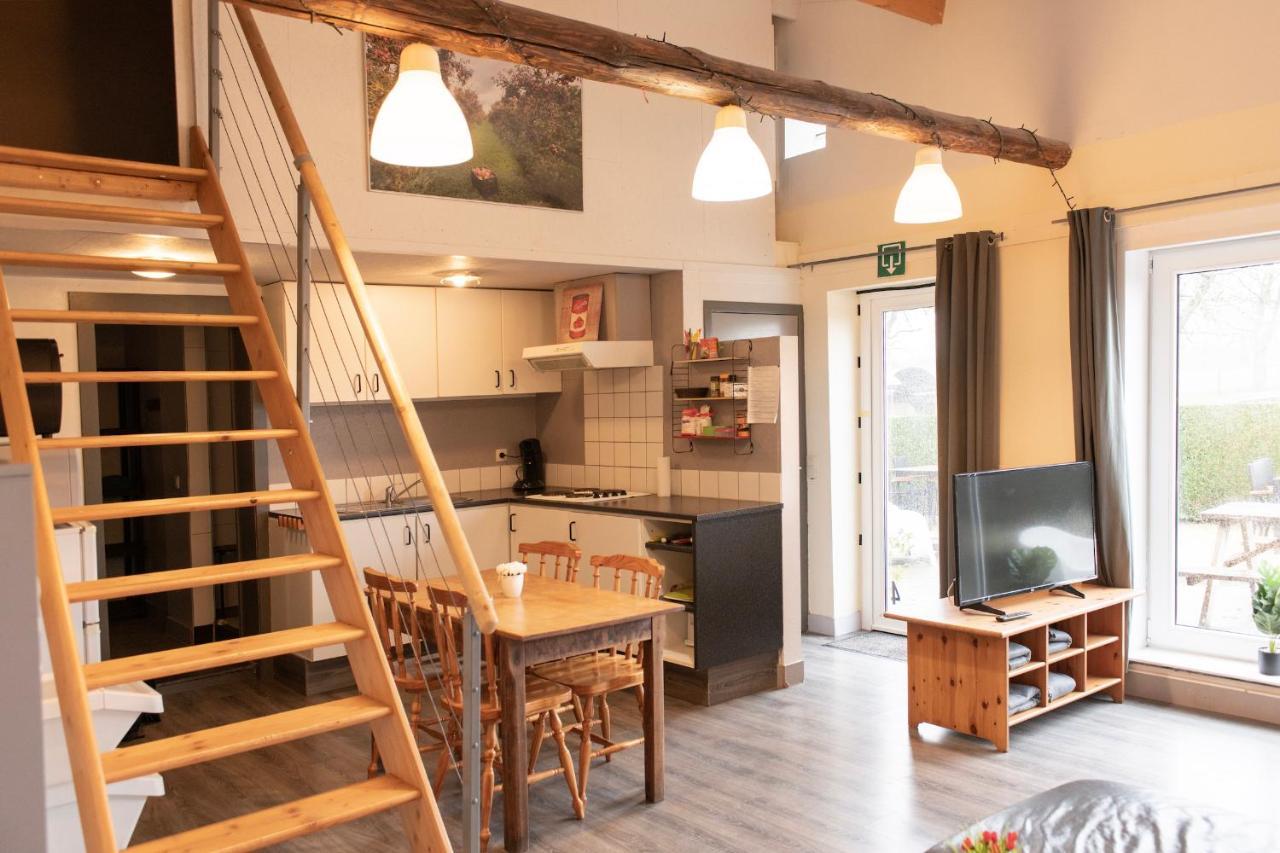 De Smishoeve Met Kinderpret, Dieren En Wellness Heers Exterior foto